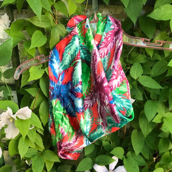 Long colorful scarf - silky feel - Picture 2 of 2